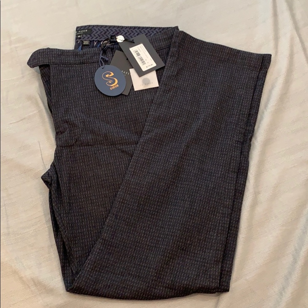 Brand New Ted Baker Men Trouser, 36 R, Navy.